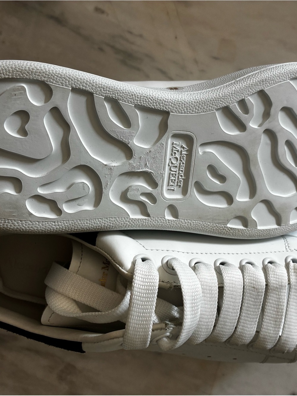 Alexander McQueen oversized sneakers in White -eu 38 - Picture 4 of 5